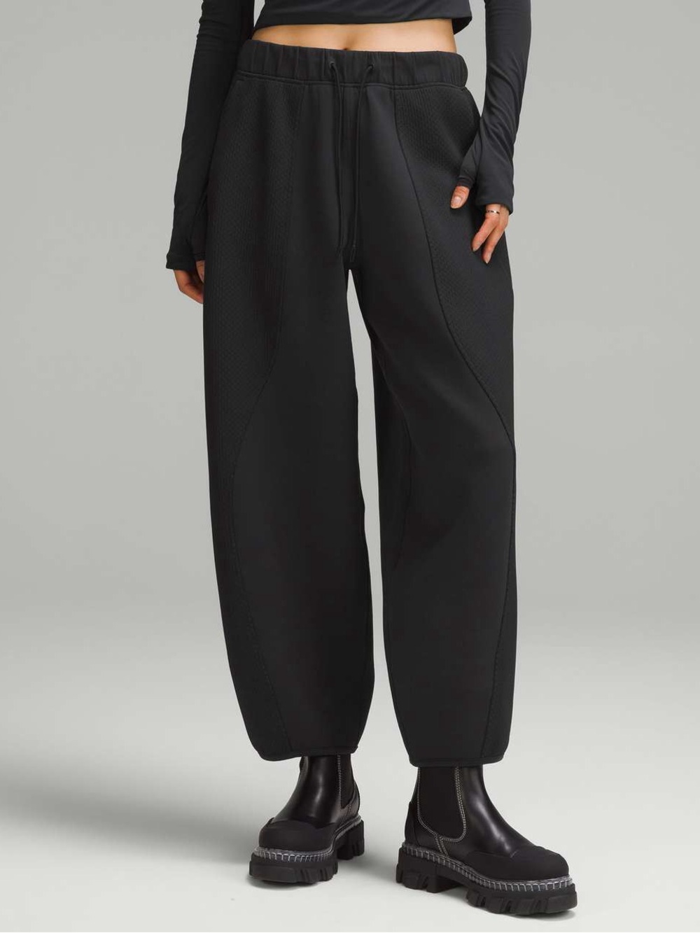 Lululemon Mixed Fabric Relaxed-Fit Tapered High-Rise Pant Black Size XL NWT